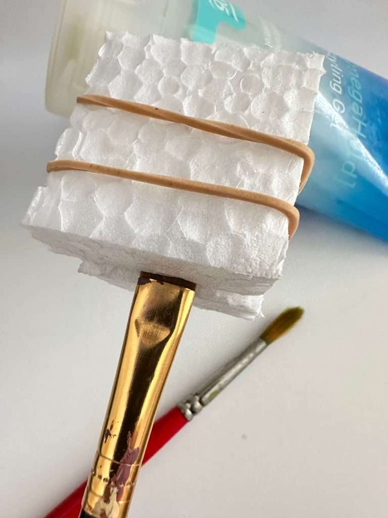 DIY Brush Shaper Advice - Best Fix To Restoring Your Brushes 9 DIY brush shaper - flat brush wedged top view