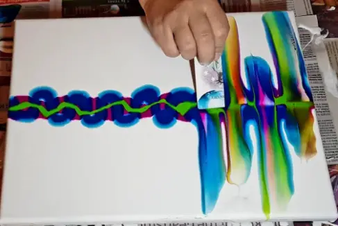 13 Acrylic Paint Pouring Techniques: The Ultimate Guide 21 Swipe Technique example